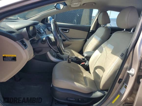 2015 Hyundai Elantra SE с VIN 5NPDH4AE8FH628198, выставлен на аукционе Copart как лот 69384575 с пробегом 87 014 миль миль и Списание • Salvage title. История ставок и продаж доступна на DreamBid. Изображение 7.