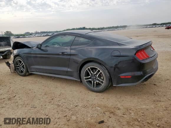 2020 Ford Mustang EcoBoost z VIN 1FA6P8TH0L5129178, wystawiony jako Copart lot #57162985 z przebiegiem 66 435 mil mil oraz Szkoda całkowita • Salvage title. Historia ofert i sprzedaży dostępna na DreamBid. Obrazek 2.