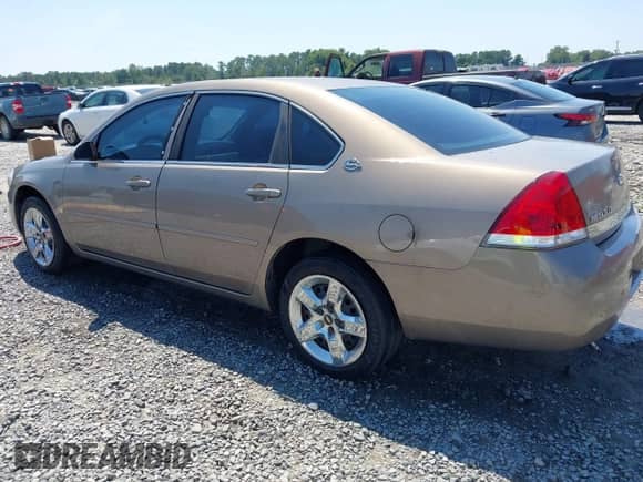 2006 Chevrolet Impala LT 3.5L с VIN 2G1WT55K169412377, выставлен на аукционе IAAI как лот 43091676 с пробегом 297 730 миль миль и . История ставок и продаж доступна на DreamBid. Изображение 3.