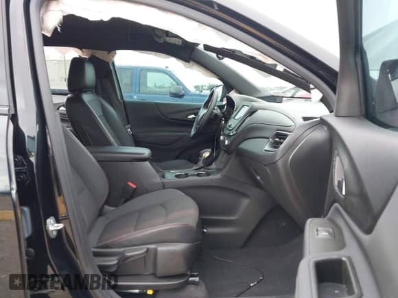 2023 Chevrolet Equinox RS z VIN 3GNAXMEG5PL213124, wystawiony jako IAAI lot #42581283 z przebiegiem 50 642 mil mil oraz . Historia ofert i sprzedaży dostępna na DreamBid. Obrazek 5.