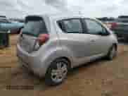 2014 Chevrolet Spark LS с VIN KL8CB6S95EC584853, выставлен на аукционе Copart как лот 61325245 с пробегом 92 555 миль миль и Списание • Salvage title. История ставок и продаж доступна на DreamBid. Изображение 3.