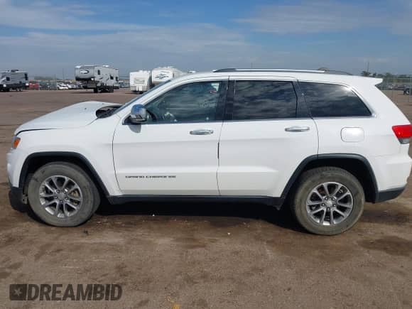 2014 Jeep Grand Cherokee Limited with VIN 1C4RJFBGXEC469314, listed as a IAAI auction lot 43224408 with 129,104 mi miles and . Bid and sale history available at DreamBid. Image 15.
