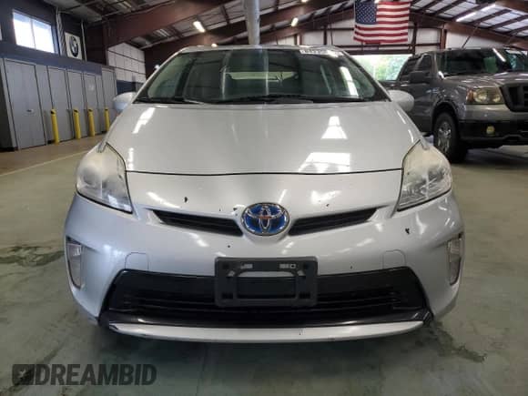 2012 Toyota Prius One with VIN JTDKN3DU0C1495758, listed as a Copart auction lot 84235385 with 271,121 mi miles and Clean title. Bid and sale history available at DreamBid. Image 5.