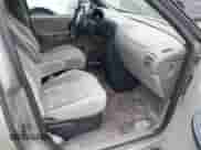2001 Chevrolet Venture LS Y3G Mobility с VIN 1GNDX03E81D258661, выставлен на аукционе IAAI как лот 42247081 с пробегом 305 488 миль миль и . История ставок и продаж доступна на DreamBid. Изображение 5.