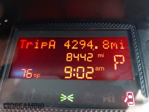 2018 Ram ProMaster Cargo z VIN 3C6TRVAG7JE147430, wystawiony jako IAAI lot #42730877 z przebiegiem 8 442 mil mil oraz . Historia ofert i sprzedaży dostępna na DreamBid. Obrazek 15.