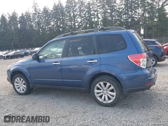 2011 Subaru Forester X Limited z VIN JF2SHAEC7BH700629, wystawiony jako IAAI lot #43159008 z przebiegiem 155 621 mil mil oraz . Historia ofert i sprzedaży dostępna na DreamBid. Obrazek 14.