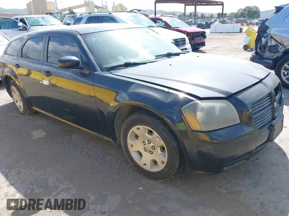 2007 Dodge Magnum z VIN 2D4FV47T67H736033, wystawiony jako IAAI lot #42067919 z przebiegiem 190 703 mil mil oraz . Historia ofert i sprzedaży dostępna na DreamBid. Obrazek 1.