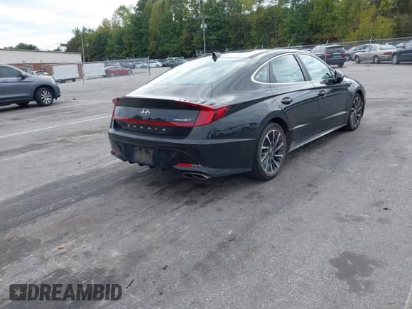 2020 Hyundai Sonata Limited z VIN 5NPEH4J28LH027153, wystawiony jako IAAI lot #43192601 z przebiegiem 57 633 mil mil oraz . Historia ofert i sprzedaży dostępna na DreamBid. Obrazek 4.