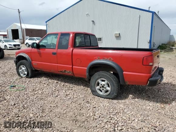 1999 Chevrolet S-10 LS ZR2 z VIN 1GCCT19W4X8125967, wystawiony jako Copart lot #54248945 z przebiegiem 151 824 mil mil oraz Czysty tytuł • Clean title. Historia ofert i sprzedaży dostępna na DreamBid. Obrazek 2.