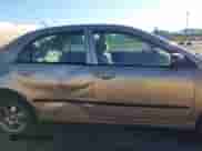 2005 Toyota Corolla CE z VIN 1NXBR32E15Z386562, wystawiony jako IAAI lot #43466035 z przebiegiem 266 025 mil mil oraz . Historia ofert i sprzedaży dostępna na DreamBid. Obrazek 13.