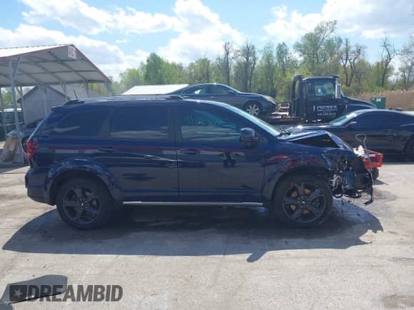 2019 Dodge Journey Crossroad with VIN 3C4PDDGG6KT859435, listed as a IAAI auction lot 42028341 with 67,225 mi miles and . Bid and sale history available at DreamBid. Image 13.