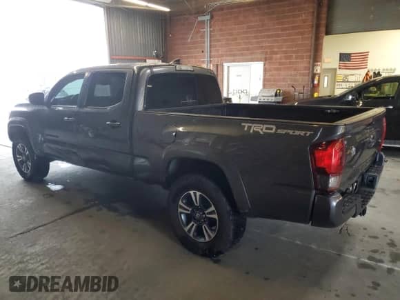 2019 Toyota Tacoma SR5 with VIN 3TMBZ5DN4KM020320, listed as a Copart auction lot 86659885 with 160,767 mi miles and Salvage title. Bid and sale history available at DreamBid. Image 2.