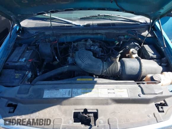 1999 Ford F-150 z VIN 1FTRX17W8XKA28419, wystawiony jako IAAI lot #43427768 z przebiegiem Nie podano mil oraz . Historia ofert i sprzedaży dostępna na DreamBid. Obrazek 10.