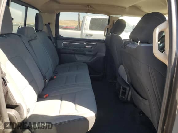 2020 Ram 1500 Lone Star z VIN 1C6RREFT2LN372496, wystawiony jako Copart lot #66883505 z przebiegiem 46 043 mil mil oraz Szkoda całkowita • Salvage title. Historia ofert i sprzedaży dostępna na DreamBid. Obrazek 10.