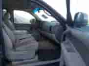 2009 GMC Sierra 1500 z VIN 2GTEK23M991126580, wystawiony jako IAAI lot #43412742 z przebiegiem 254 344 mil mil oraz . Historia ofert i sprzedaży dostępna na DreamBid. Obrazek 5.