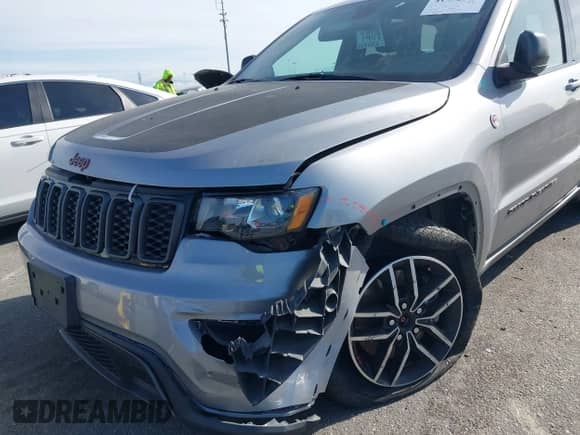 2020 Jeep Grand Cherokee Trailhawk с VIN 1C4RJFLT9LC304332, выставлен на аукционе IAAI как лот 41932671 с пробегом 31 844 миль миль и . История ставок и продаж доступна на DreamBid. Изображение 6.