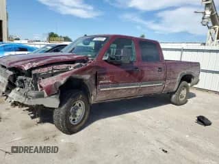 2003 Chevrolet Silverado 1500HD LS с VIN 1GCGK13U83F123575, выставлен на аукционе Copart как лот 70054325 с пробегом 204 061 миль миль и Списание • Salvage title. История ставок и продаж доступна на DreamBid. Изображение 1.