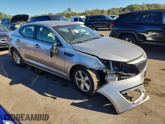 2015 Kia Optima LX с VIN 5XXGM4A7XFG472994, выставлен на аукционе Copart как лот 86059975 с пробегом 93 801 миль миль и Списание • Salvage title. История ставок и продаж доступна на DreamBid. Изображение 4.