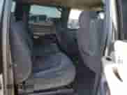 2002 Chevrolet Suburban LT с VIN 3GNEC16T62G229826, выставлен на аукционе Copart как лот 76776004 с пробегом 285 702 миль миль и Списание • Salvage title. История ставок и продаж доступна на DreamBid. Изображение 11.