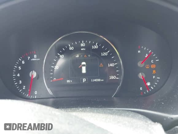 2018 Kia Sorento LX with VIN 5XYPG4A54JG398093, listed as a IAAI auction lot 42861668 with 114,033 mi miles and . Bid and sale history available at DreamBid. Image 7.