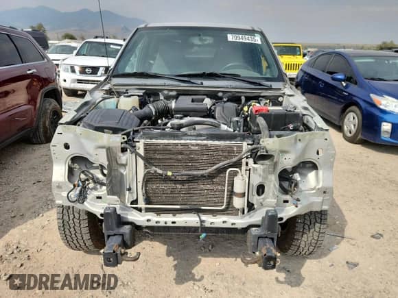 2012 Chevrolet Colorado 1LT with VIN 1GCHTCFEXC8105455, listed as a Copart auction lot 70949435 with 165,212 mi miles and Salvage title. Bid and sale history available at DreamBid. Image 5.