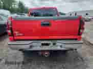 2007 Chevrolet Silverado 2500HD LT3 z VIN 1GCHK23D57F158817, wystawiony jako Copart lot #63444445 z przebiegiem Nie podano mil oraz Szkoda całkowita • Salvage title. Historia ofert i sprzedaży dostępna na DreamBid. Obrazek 6.