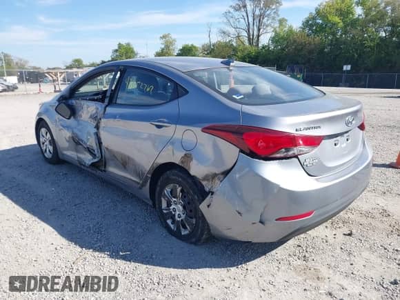 2016 Hyundai Elantra SE with VIN 5NPDH4AE3GH712303, listed as a IAAI auction lot 43352762 with 148,311 mi miles and . Bid and sale history available at DreamBid. Image 3.