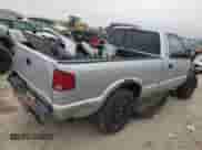 1996 Chevrolet S-10 LS с VIN 1GCDT14W5T8193832, выставлен на аукционе Copart как лот 47876805 с пробегом 255 857 миль миль и Списание • Salvage title. История ставок и продаж доступна на DreamBid. Изображение 3.