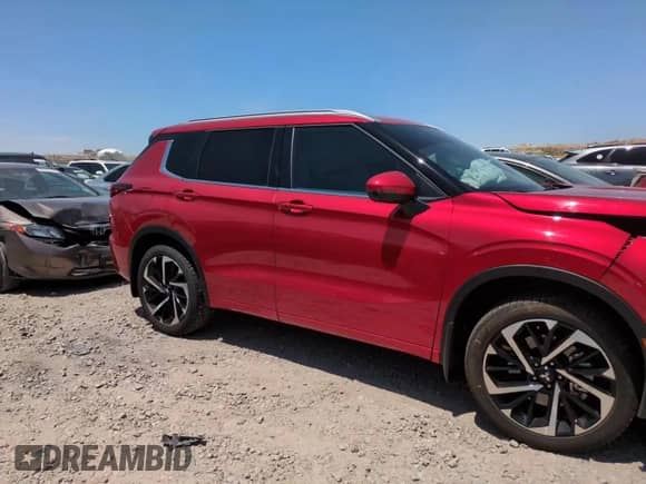 2024 Mitsubishi Outlander SEL с VIN JA4J4WA84RZ073228, выставлен на аукционе Copart как лот 62530345 с пробегом Не указан миль и Списание • Salvage title. История ставок и продаж доступна на DreamBid. Изображение 13.