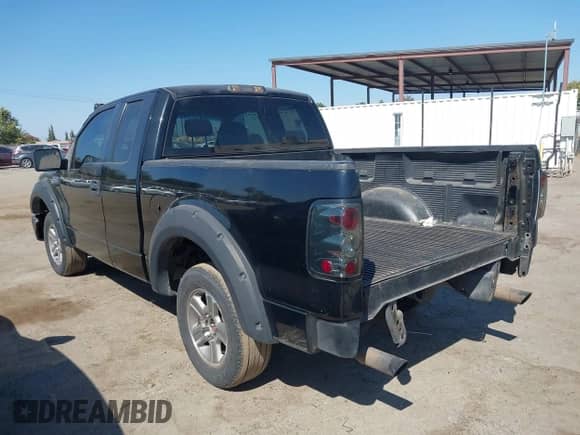 2006 Ford F-150 XLT with VIN 1FTRX125X6KC11656, listed as a IAAI auction lot 42767513 with 164,544 mi miles and . Bid and sale history available at DreamBid. Image 3.