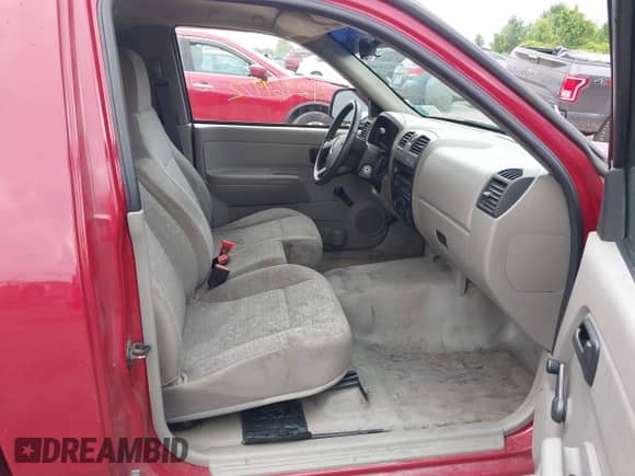 2004 Chevrolet Colorado Z85 z VIN 1GCCS148148206836, wystawiony jako IAAI lot #42969972 z przebiegiem 128 428 mil mil oraz . Historia ofert i sprzedaży dostępna na DreamBid. Obrazek 5.