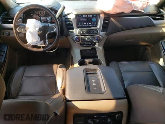 2016 Chevrolet Tahoe LS с VIN 1GNSCAKC9GR244367, выставлен на аукционе Copart как лот 70109105 с пробегом 96 224 миль миль и Списание • Salvage title. История ставок и продаж доступна на DreamBid. Изображение 8.
