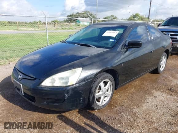 2005 Honda Accord EX with VIN 1HGCM72785A010640, listed as a IAAI auction lot 43082992 with 224,919 mi miles and . Bid and sale history available at DreamBid. Image 2.