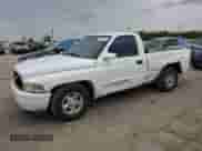 1997 Dodge 1500 z VIN 1B7HC16Z4VJ515798, wystawiony jako Copart lot #56578535 z przebiegiem 222 820 mil mil oraz Szkoda całkowita • Salvage title. Historia ofert i sprzedaży dostępna na DreamBid. Obrazek 1.