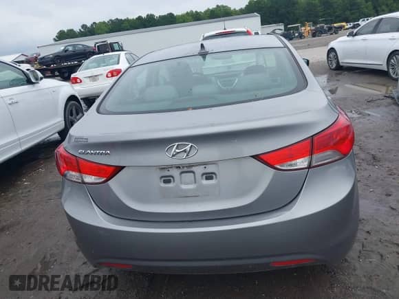 2012 Hyundai Elantra Limited z VIN KMHDH4AE5CU356934, wystawiony jako IAAI lot #40356500 z przebiegiem 146 989 mil mil oraz . Historia ofert i sprzedaży dostępna na DreamBid. Obrazek 16.