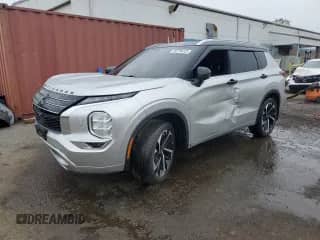 2023 Mitsubishi Outlander SEL with VIN JA4J4VA85PZ037247, listed as a Copart auction lot 56798225 with 30,601 mi miles and Salvage title. Bid and sale history available at DreamBid. Image 1.