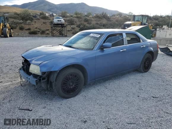 2007 Chrysler 300 Touring с VIN 2C3KA53G37H675752, выставлен на аукционе Copart как лот 71643185 с пробегом 177 585 миль миль и Списание • Salvage title. История ставок и продаж доступна на DreamBid. Изображение 1.