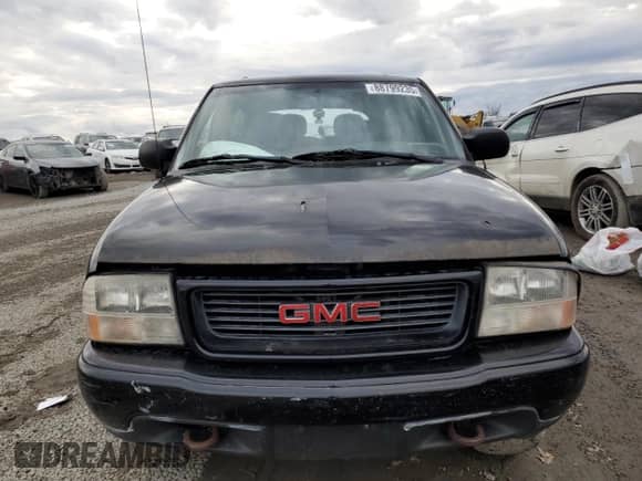 2000 Chevrolet Blazer LS с VIN 1GNCT18W1YK151830, выставлен на аукционе Copart как лот 88799235 с пробегом 190 019 миль миль и На запчасти • Non repairable. История ставок и продаж доступна на DreamBid. Изображение 5.