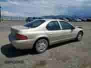 2000 Dodge Stratus SE with VIN 1B3EJ46X2YN122759, listed as a Copart auction lot 60714645 with 128,334 mi miles and Clean title. Bid and sale history available at DreamBid. Image 3.