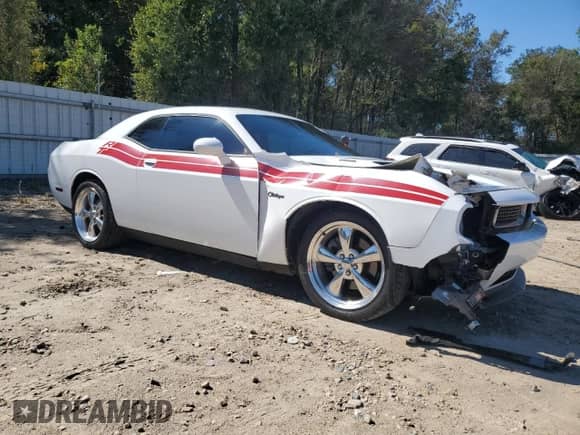 2011 Dodge Challenger R/T with VIN 2B3CJ5DT0BH571001, listed as a Copart auction lot 87381415 with 161,687 mi miles and Salvage title. Bid and sale history available at DreamBid. Image 4.