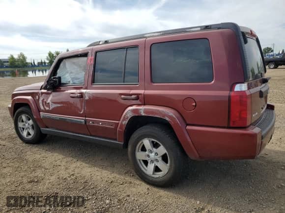 2008 Jeep Commander Sport с VIN 1J8HG48N18C177309, выставлен на аукционе Copart как лот 70083575 с пробегом 210 238 миль миль и Списание • Salvage title. История ставок и продаж доступна на DreamBid. Изображение 2.
