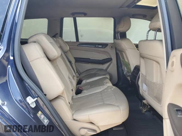 2017 Mercedes-Benz GLS 450 с VIN 4JGDF6EE3HA935389, выставлен на аукционе Copart как лот 68290015 с пробегом Не указан миль и Чистый • Clean title. История ставок и продаж доступна на DreamBid. Изображение 11.