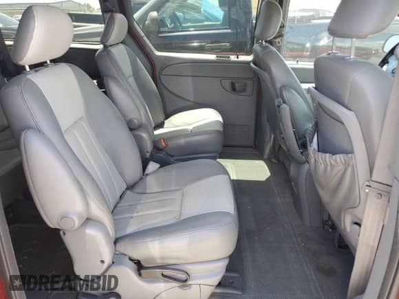 2004 Dodge Caravan SXT с VIN 2D4GP44L54R570404, выставлен на аукционе Copart как лот 56646824 с пробегом 239 162 миль миль и Списание • Salvage title. История ставок и продаж доступна на DreamBid. Изображение 11.