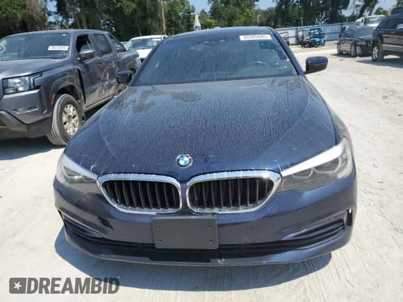 2019 BMW 5 Series 530e с VIN WBAJA9C55KB389123, выставлен на аукционе Copart как лот 70305685 с пробегом 146 603 миль миль и Чистый • Clean title. История ставок и продаж доступна на DreamBid. Изображение 5.