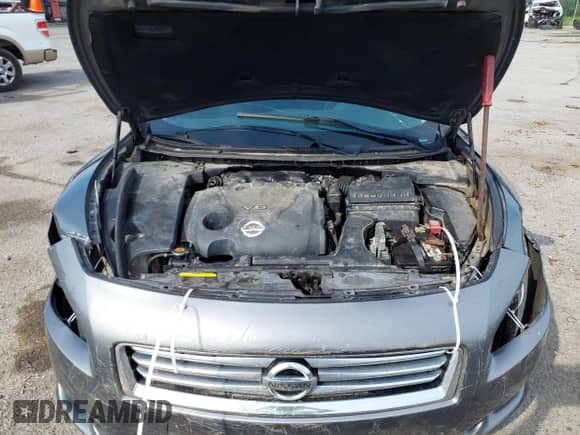 2014 Nissan Maxima SV z VIN 1N4AA5AP9EC446668, wystawiony jako IAAI lot #42846517 z przebiegiem 278 952 mil mil oraz . Historia ofert i sprzedaży dostępna na DreamBid. Obrazek 10.