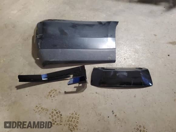 2016 Cadillac Escalade with VIN 1GYS4GKJ4GR106849, listed as a Copart auction lot 64285595 with 180,180 mi miles and Salvage title. Bid and sale history available at DreamBid. Image 13.