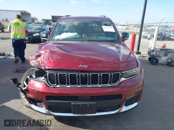 2023 Jeep Grand Cherokee Limited с VIN 1C4RJKBG5P8798405, выставлен на аукционе IAAI как лот 42287144 с пробегом 24 060 миль миль и . История ставок и продаж доступна на DreamBid. Изображение 12.