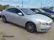 2017 Volvo S60 Inscription с VIN LYV402TK4HB134230, выставлен на аукционе IAAI как лот 43418033 с пробегом 92 192 миль миль и . История ставок и продаж доступна на DreamBid. Изображение 1.