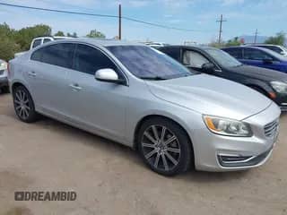 2017 Volvo S60 Inscription с VIN LYV402TK4HB134230, выставлен на аукционе IAAI как лот 43418033 с пробегом 92 192 миль миль и . История ставок и продаж доступна на DreamBid. Изображение 1.