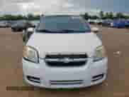 2008 Chevrolet Aveo LS z VIN KL1TD56628B259977, wystawiony jako Copart lot #69309125 z przebiegiem 115 879 mil mil oraz Szkoda całkowita • Salvage title. Historia ofert i sprzedaży dostępna na DreamBid. Obrazek 5.